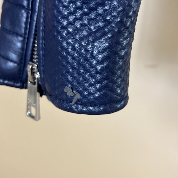Guess Megan moto faux leather jacket.  Navy blue. Size XS.  Some wear. - Picture 7 of 8